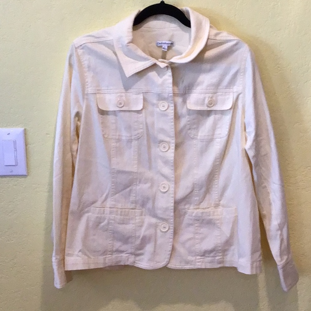 Croft & Barrow Large Women’s Yellow Jacket Button up